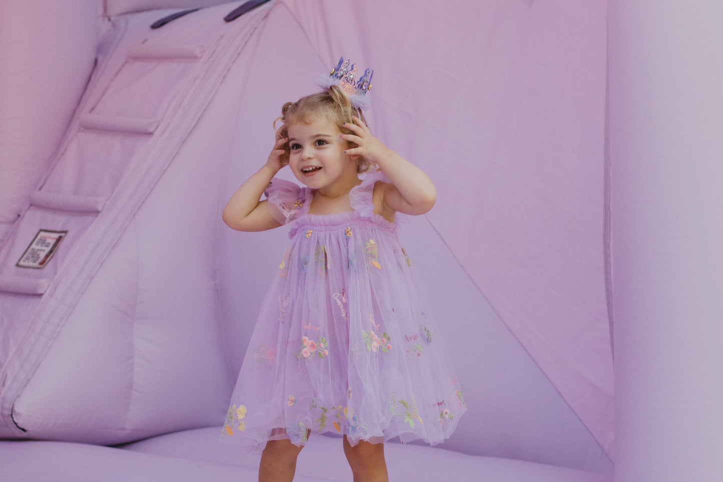 Westward Bounce House with Slide- New!