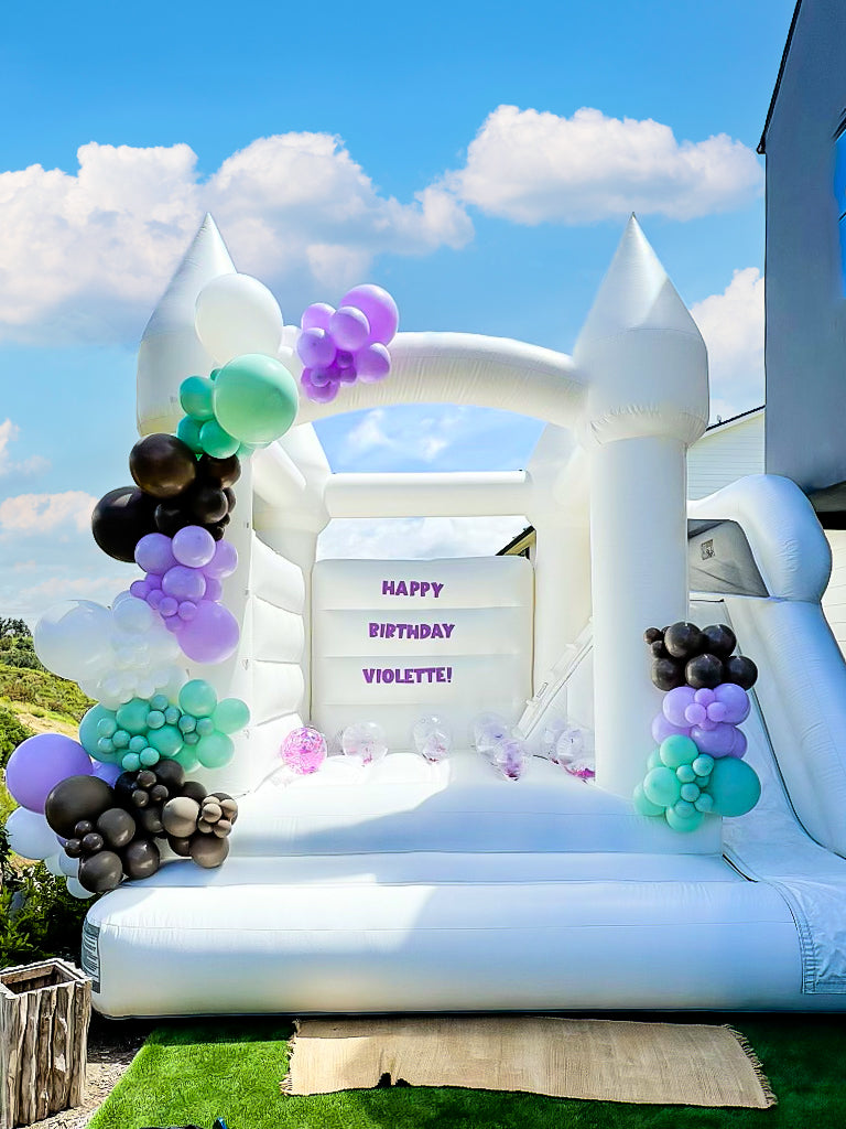 Calabasas Bounce House, party rental, White Bounce House Los Angeles, White Bounce House ventura county, party rental los angeles, party rental ventura county, bounce house calabasas, kids party los angeles, kids party los angeles, calabasas party rentals, Malibu bounce house, malibu party rentals, malibu kids party