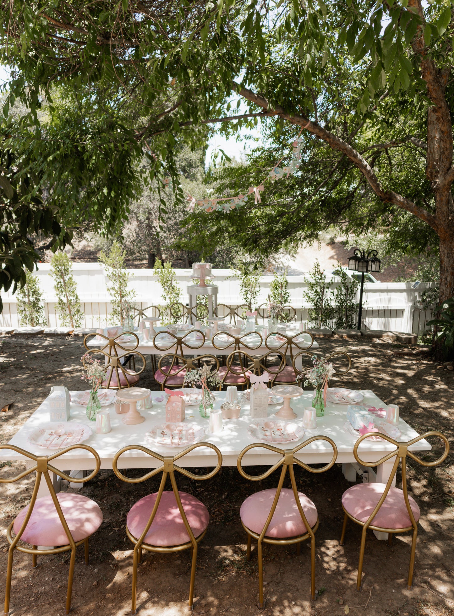 Manzanita Bow Kids Dining Set