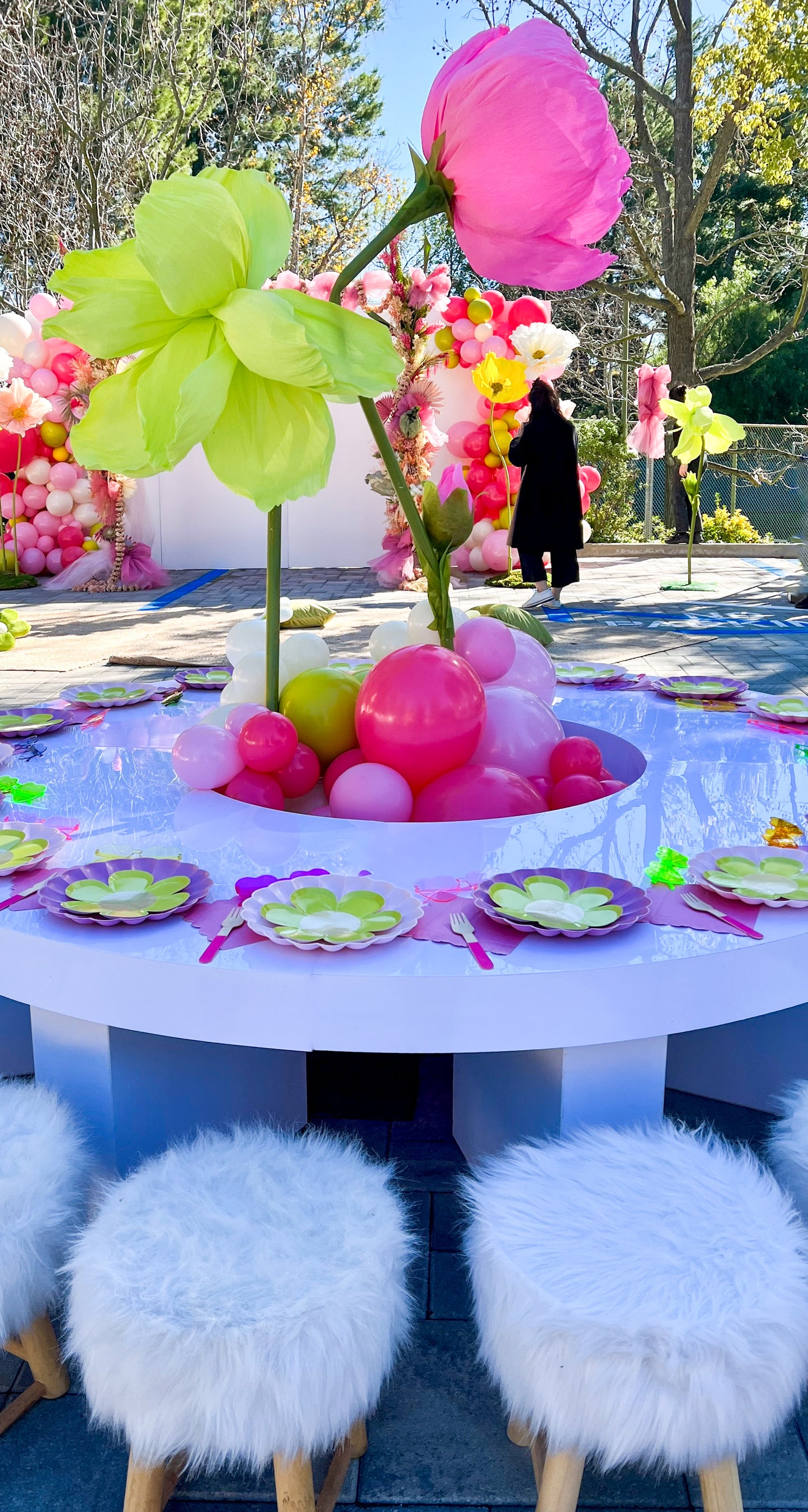 Kids Round Table