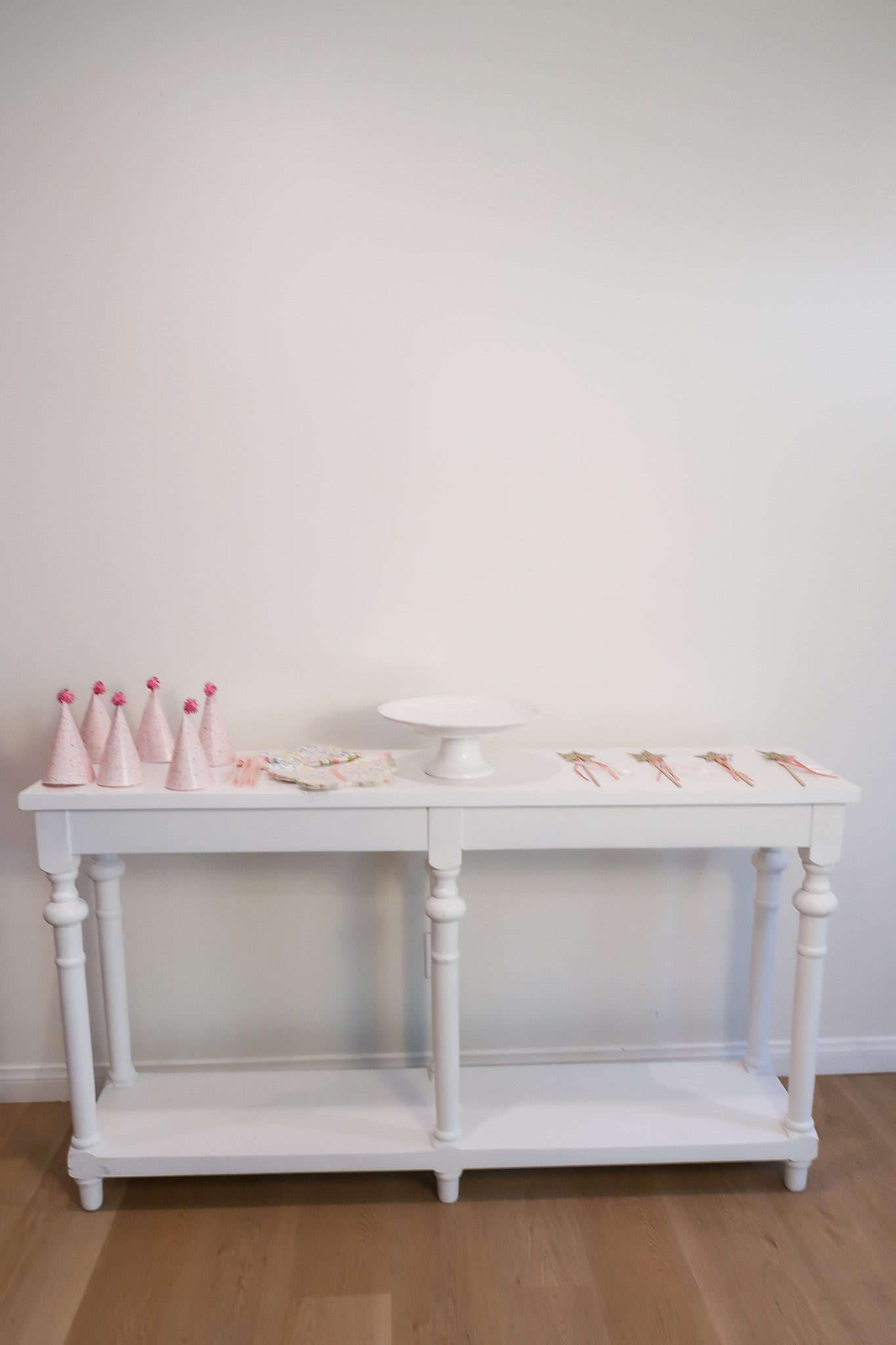 Paisley Desert Table