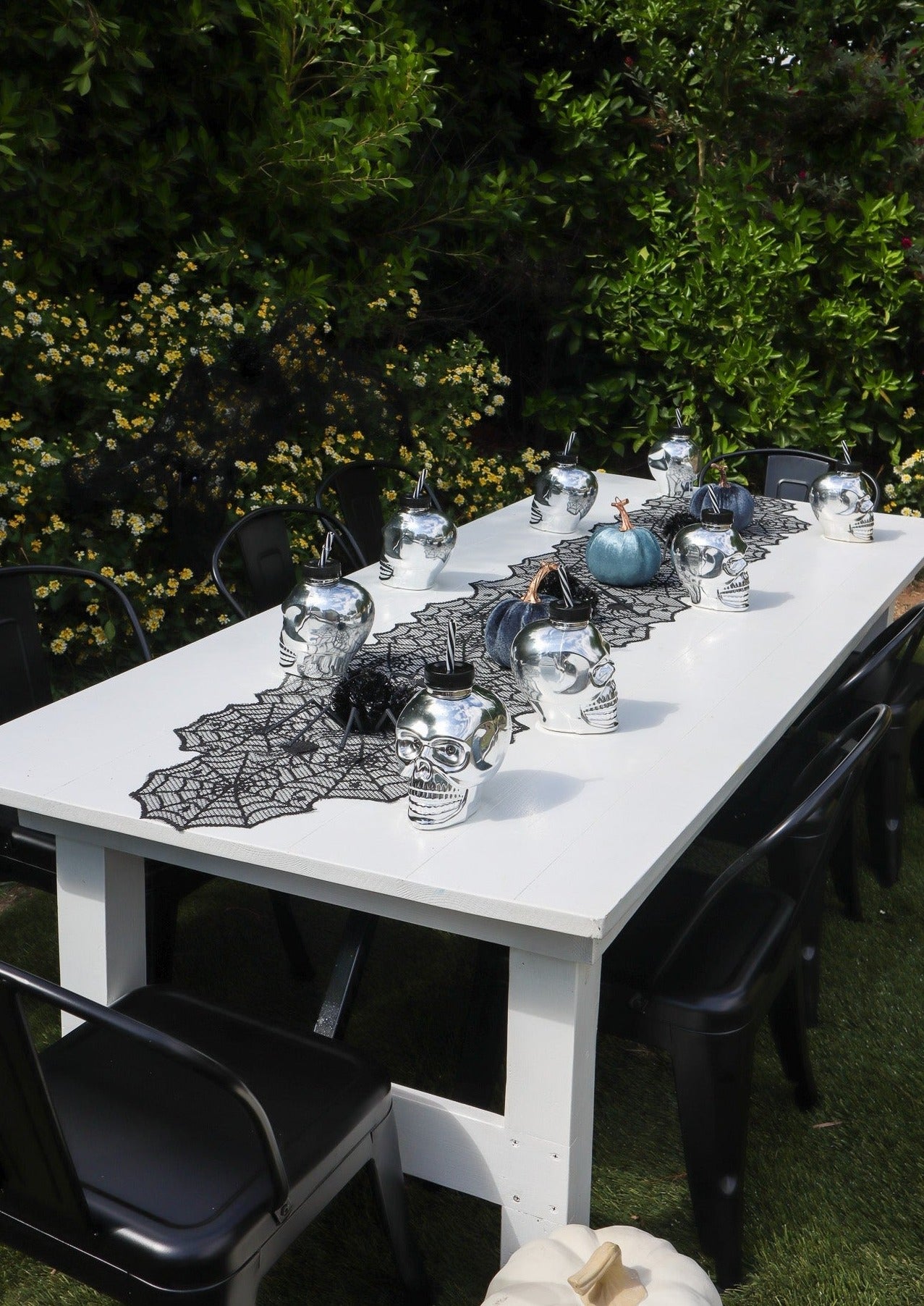 Reyes Adobe Dining set