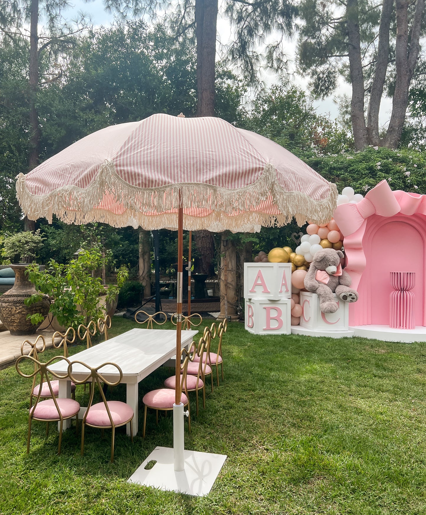 Manzanita Bow Kids Dining Set