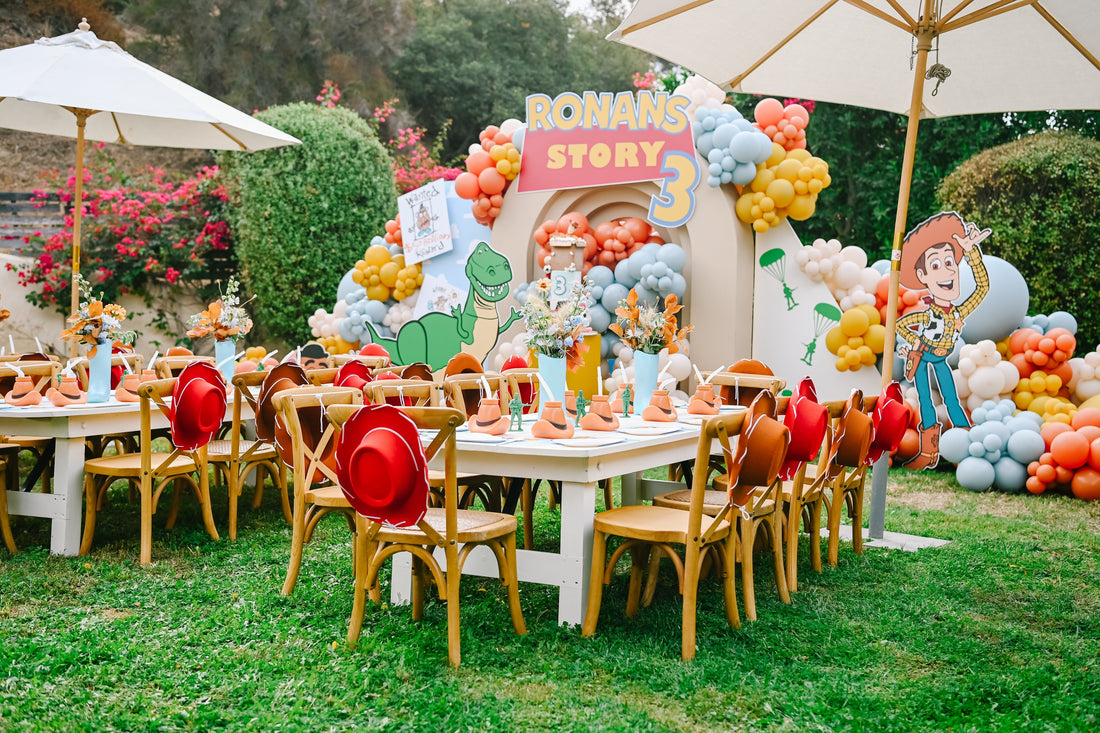 How to Throw an Elegant Beverly Hills Kids’ Party – Featuring Bounce Houses and Stylish Kids’ Furniture