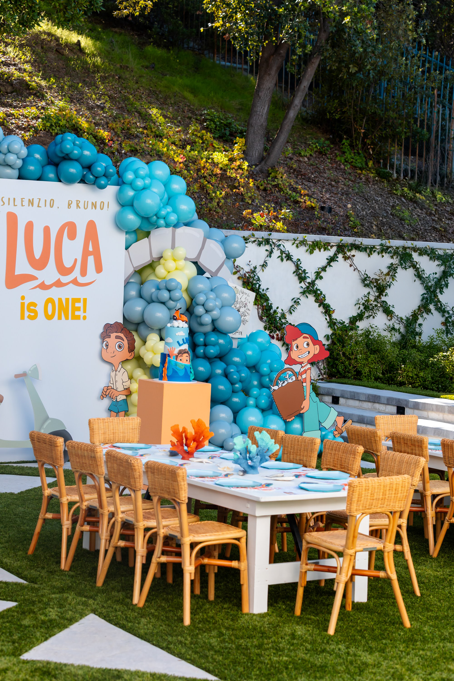 Napoli Kids Dining Set in Natural Wood