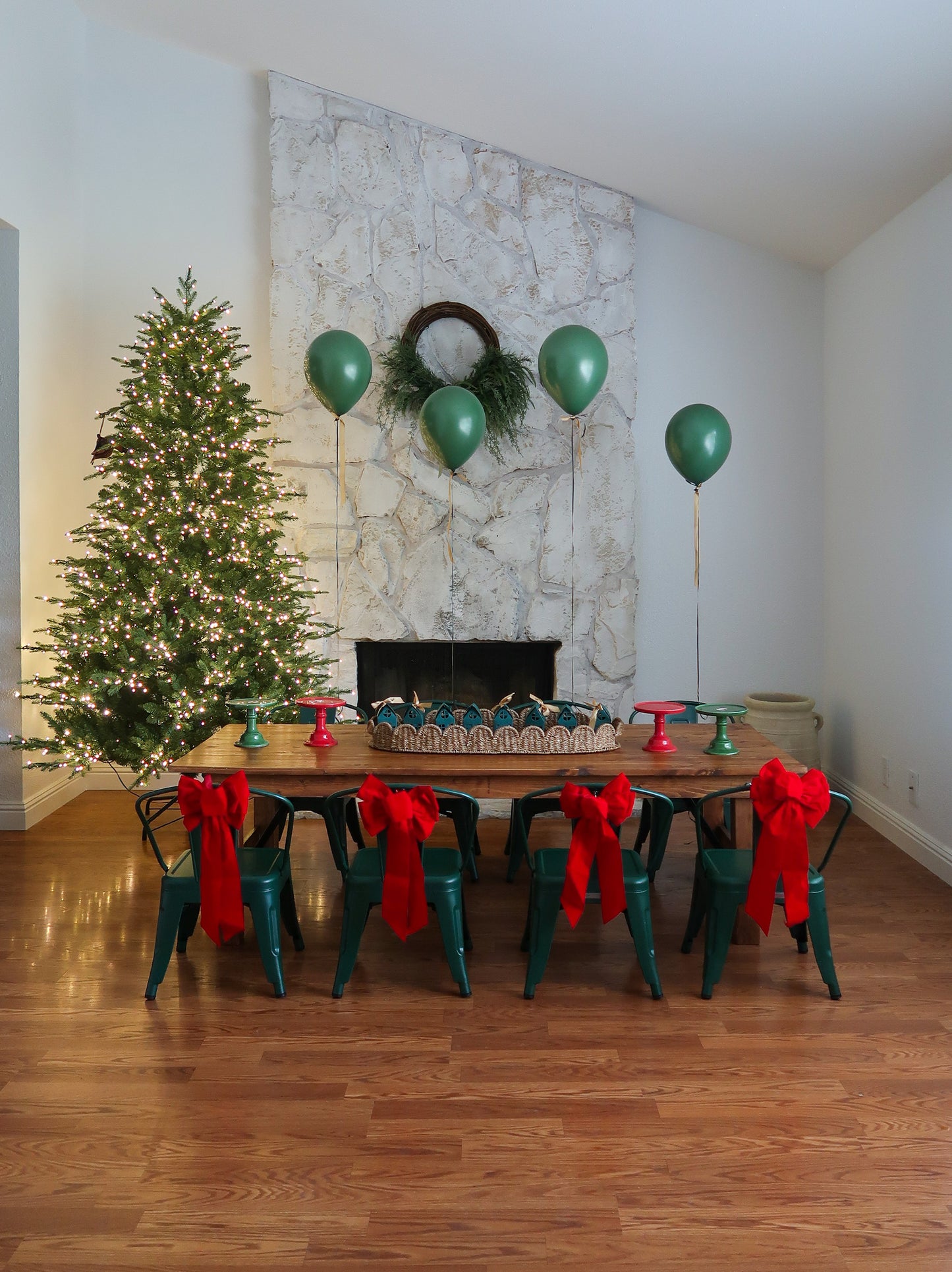 Evergreen Kids Dining Set - New!