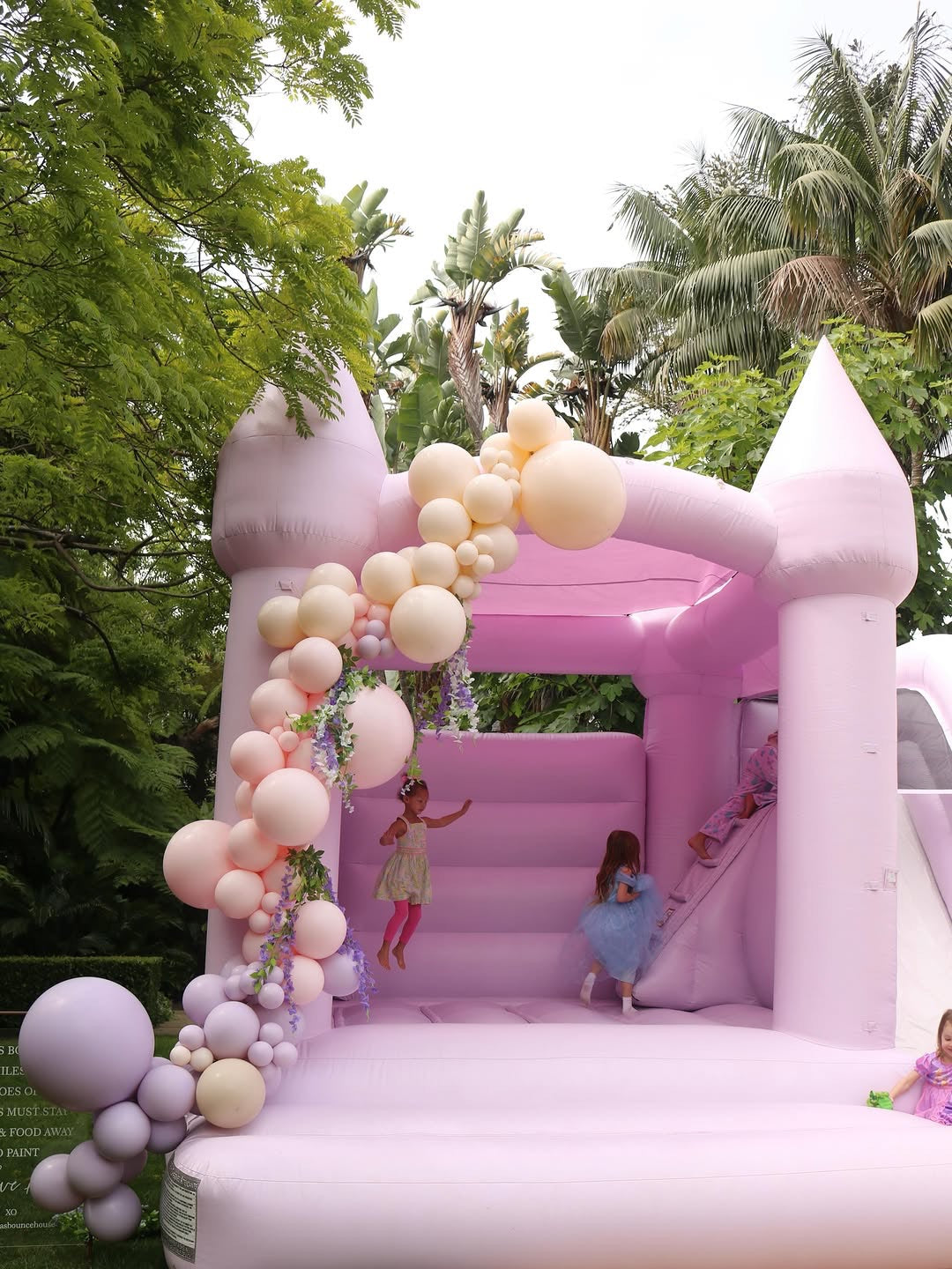 Westward Bounce House with Slide- New!