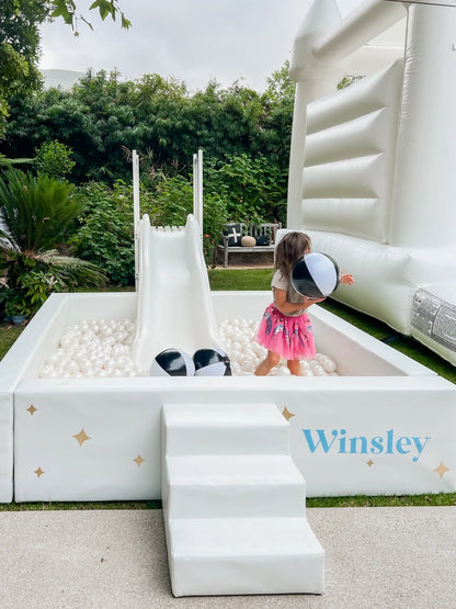 Westward Bounce House with Slide- New!