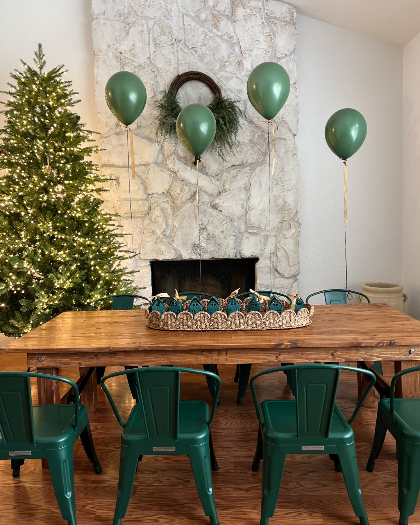 Evergreen Kids Dining Set - New!