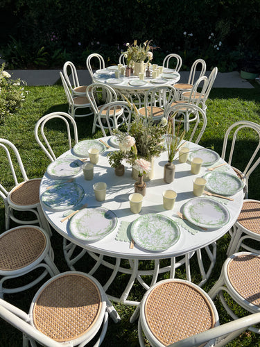 Discover delightful children's dining sets that are guaranteed to elicit compliments. Pamper your young guests with meticulously handpicked, sophisticated dining choices. $300 minimum without delivery fee for projects past 11 miles from Calabasas, 91302